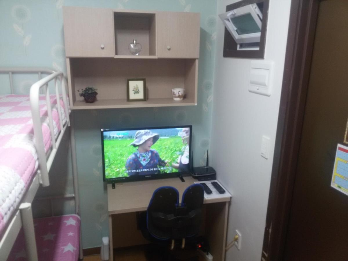I Want Livingtel Hotel Йонгин Екстериор снимка