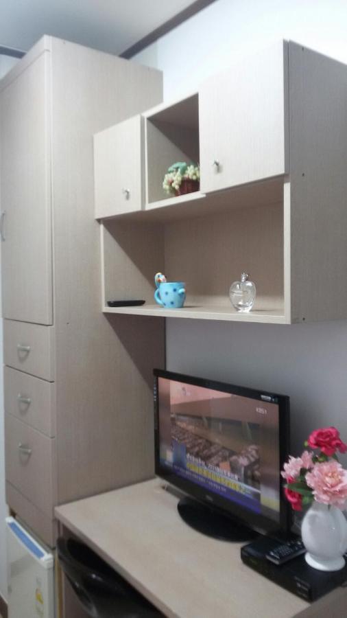 I Want Livingtel Hotel Йонгин Екстериор снимка